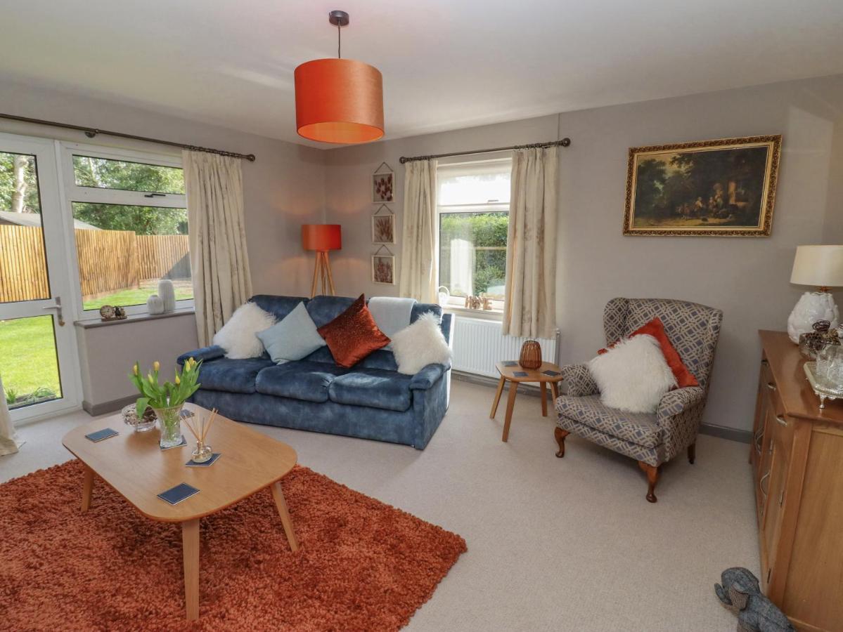 Robellen Corner Villa Banbury Ngoại thất bức ảnh